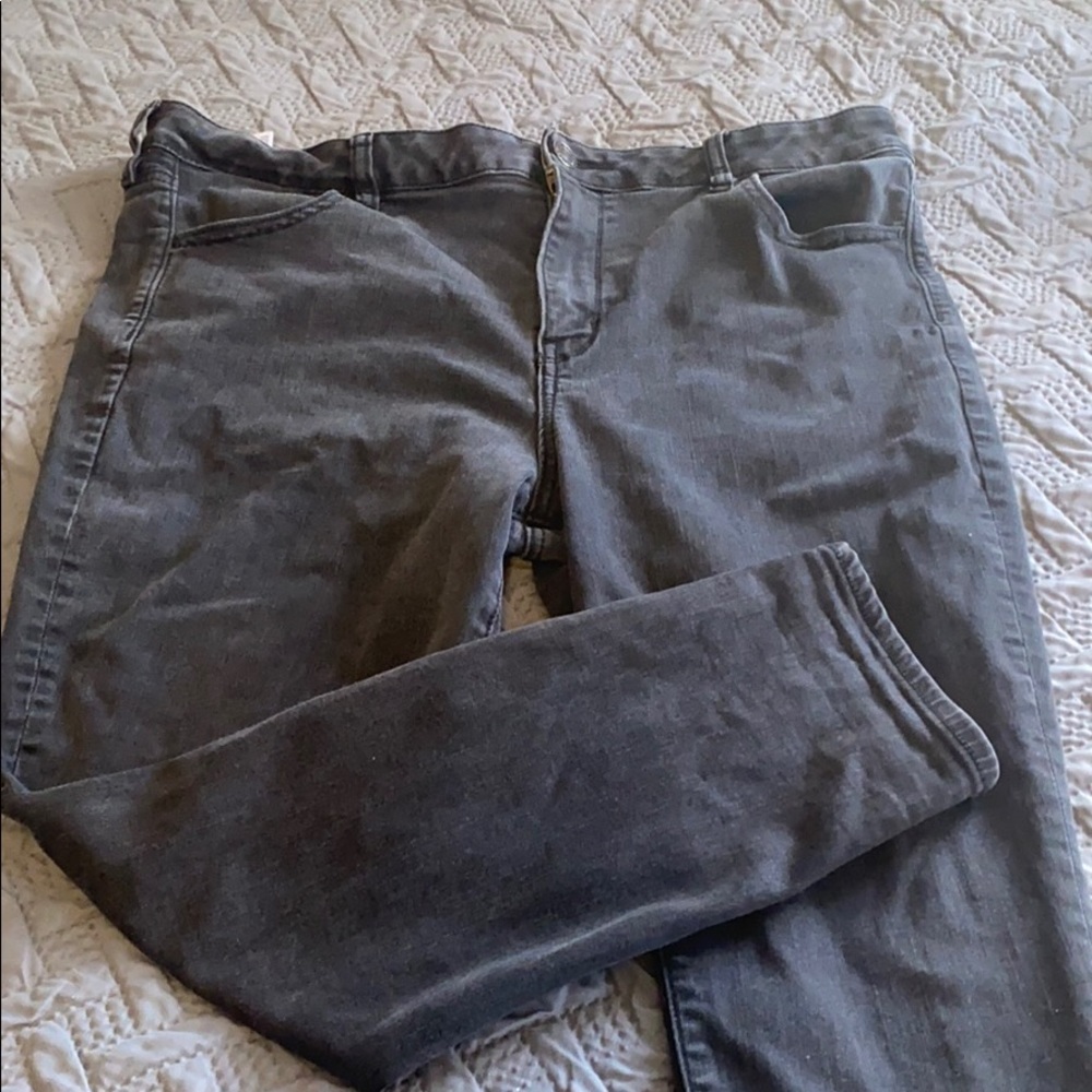 Black American Eagle Skinny Jeans